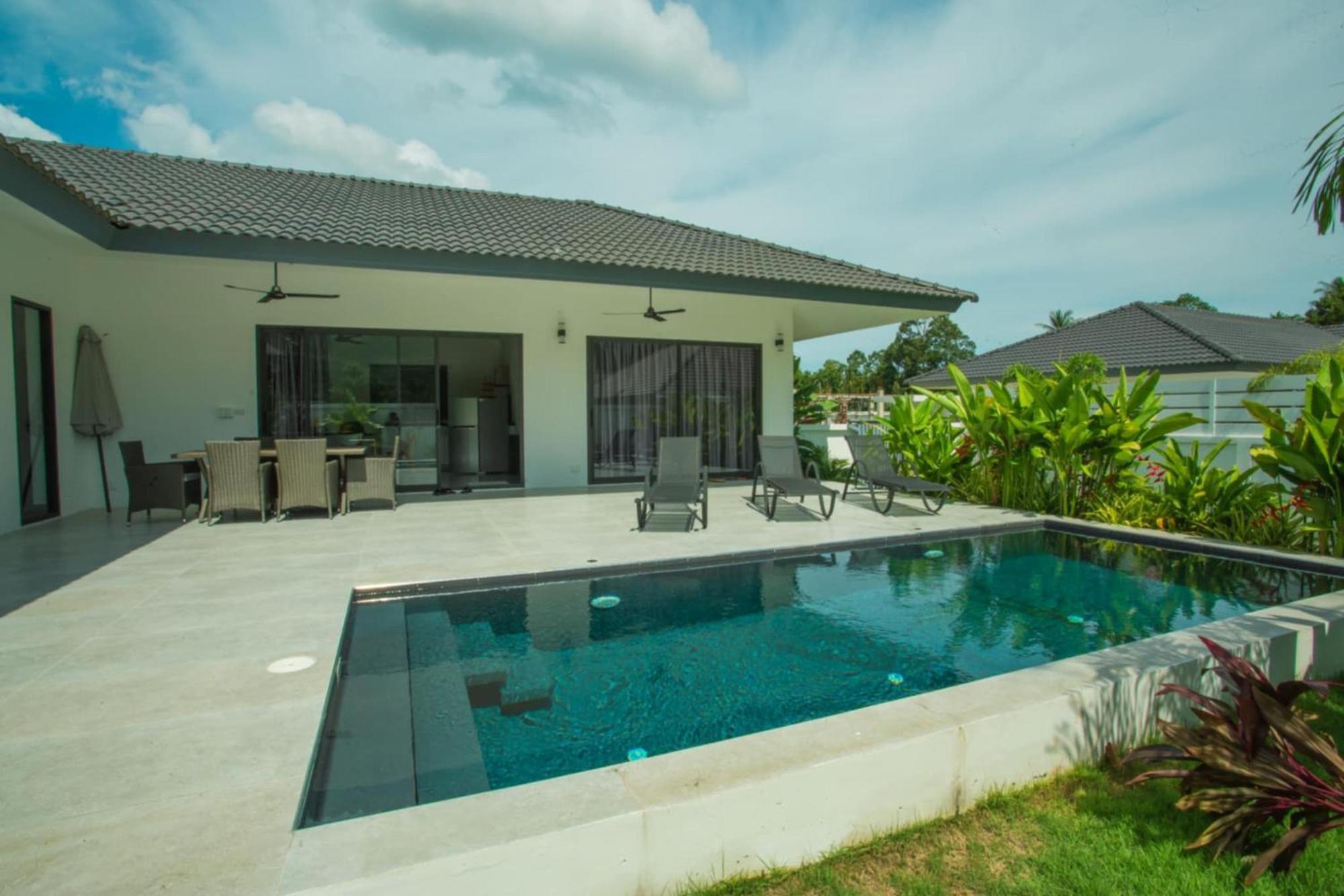 Villa Mino Pool *